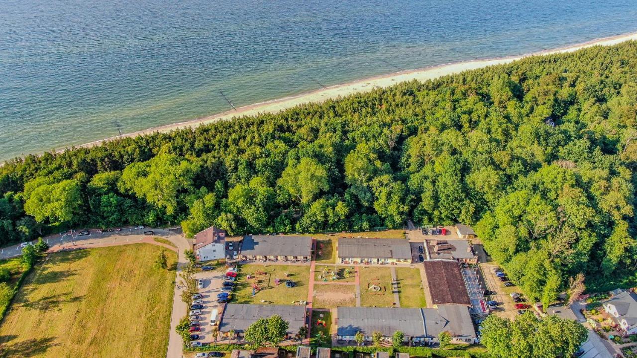 Osrodek Rodzinny "Pod Wydmami" Przy Plazy , Plac Zabaw , Rowery Sarbinowo Buitenkant foto
