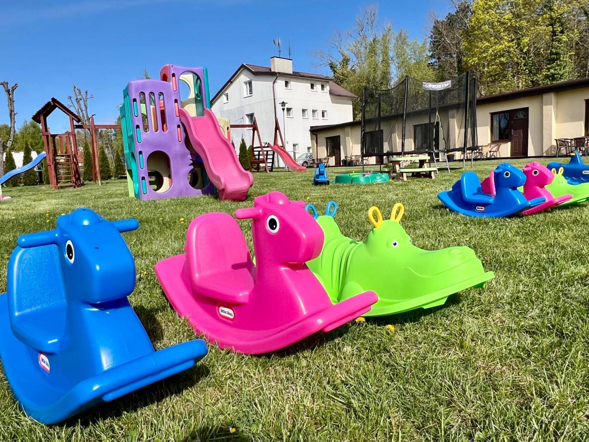 Osrodek Rodzinny "Pod Wydmami" Przy Plazy , Plac Zabaw , Rowery Sarbinowo Buitenkant foto