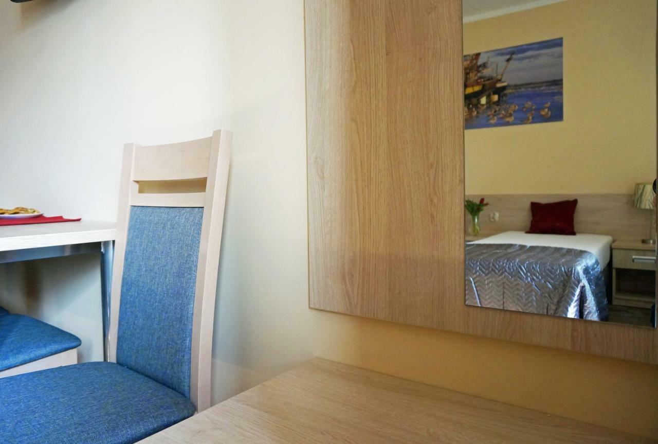Osrodek Rodzinny "Pod Wydmami" Przy Plazy , Plac Zabaw , Rowery Sarbinowo Buitenkant foto