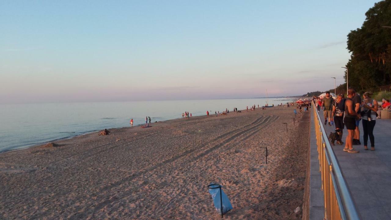 Osrodek Rodzinny "Pod Wydmami" Przy Plazy , Plac Zabaw , Rowery Sarbinowo Buitenkant foto
