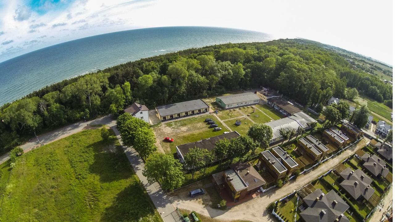 Osrodek Rodzinny "Pod Wydmami" Przy Plazy , Plac Zabaw , Rowery Sarbinowo Buitenkant foto